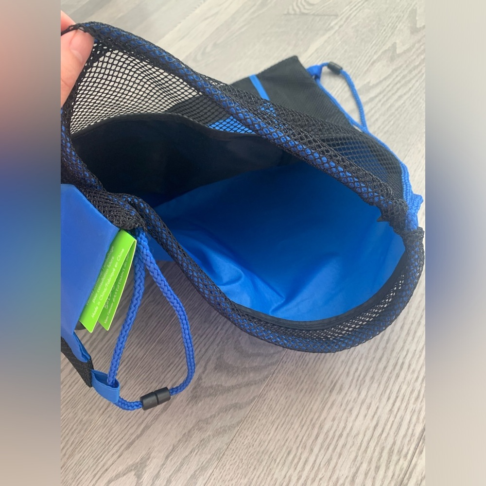 New Build-a-bear Blue Canada Drawstring Backpack - Picture 7 of 8
